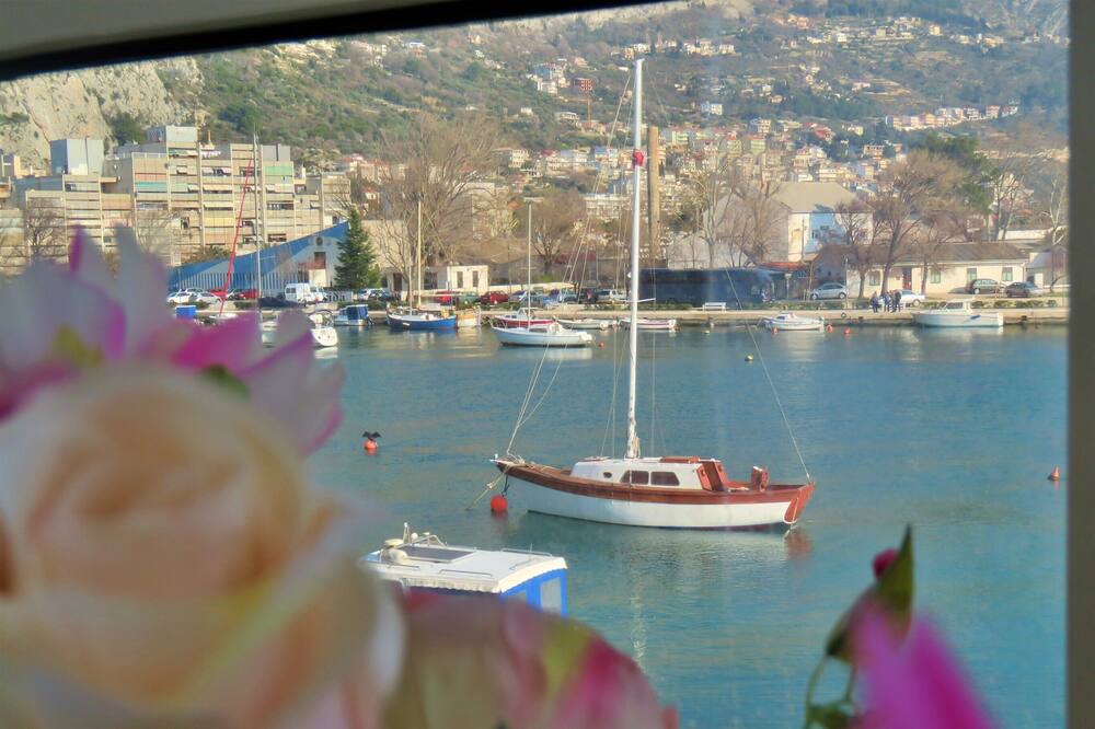 Photo of Others in Omis