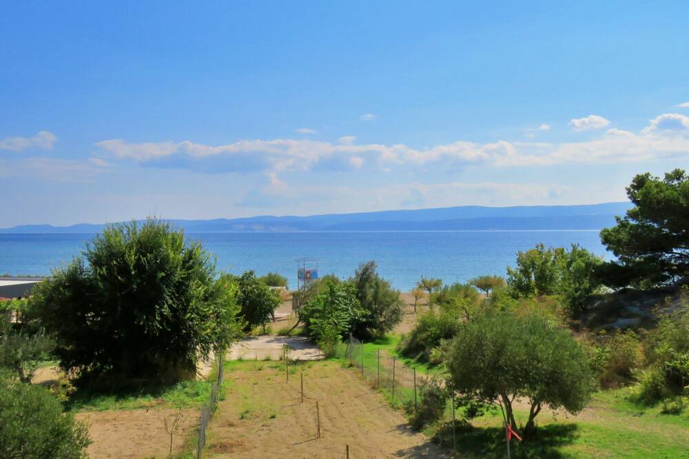 Photo of Others in Omis