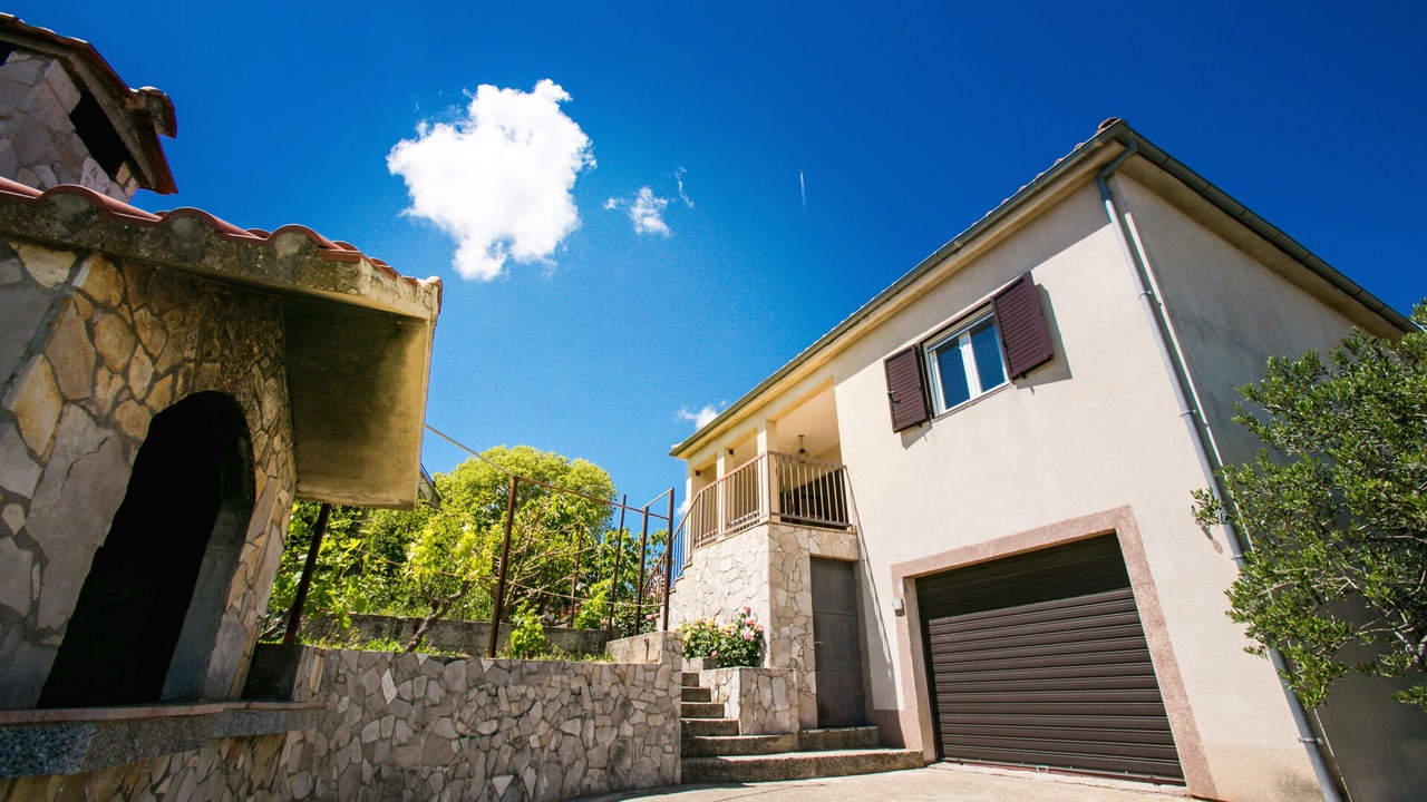 Photo of Outdoor in Gustirna