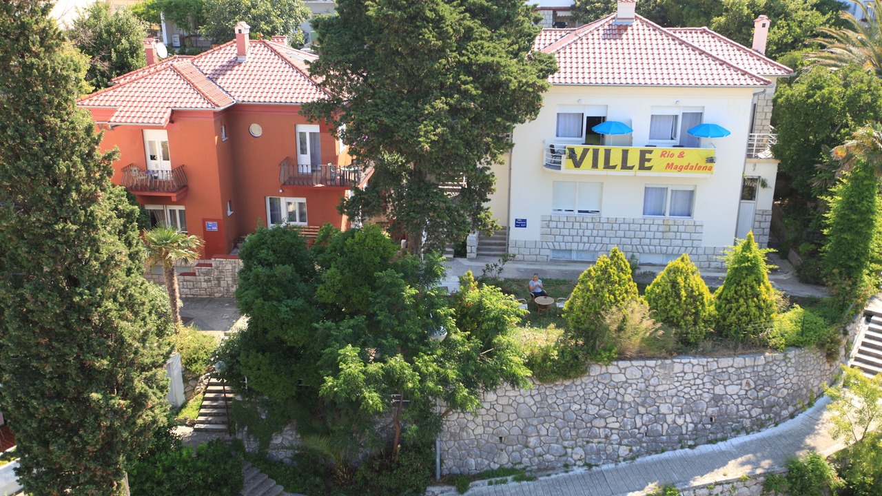 Photo of Outdoor in Banjol