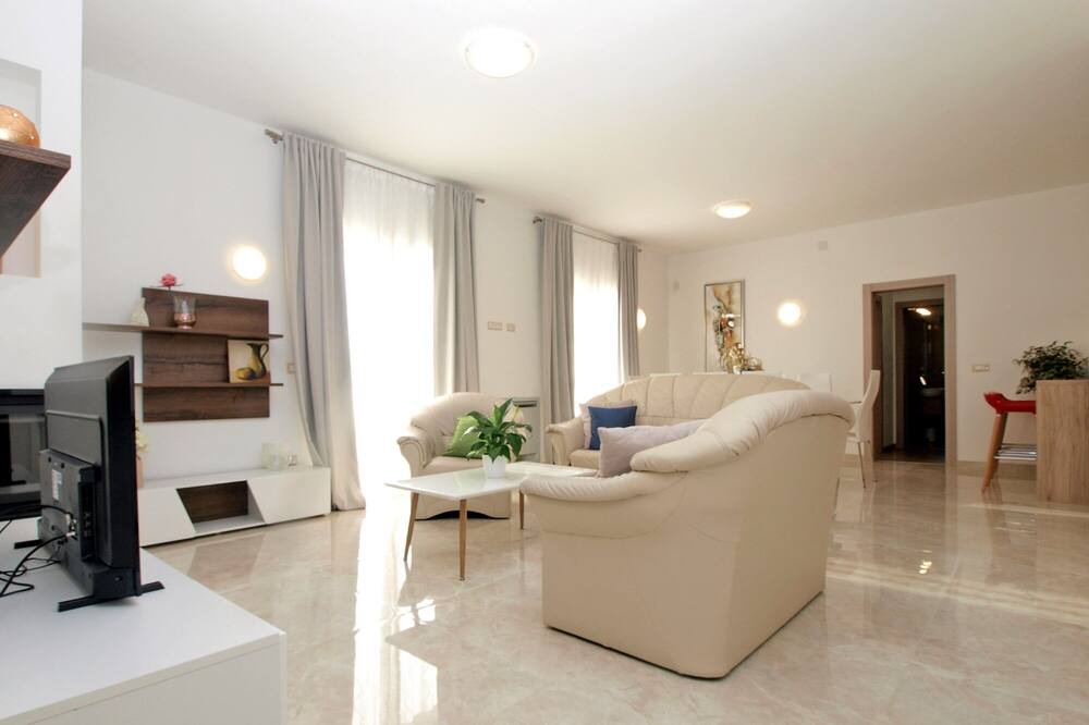 Photo of Livingroom in Orbanici