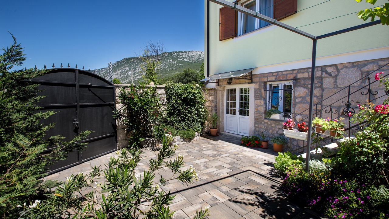 Photo of Outdoor in Grizane