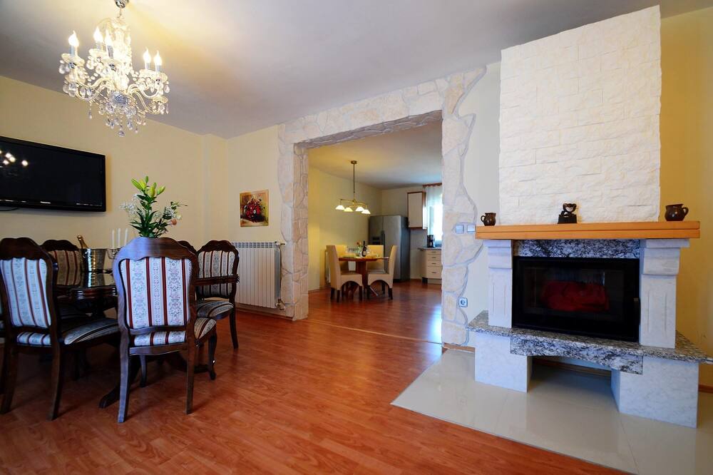 Photo of Livingroom in Ripenda Verbanci