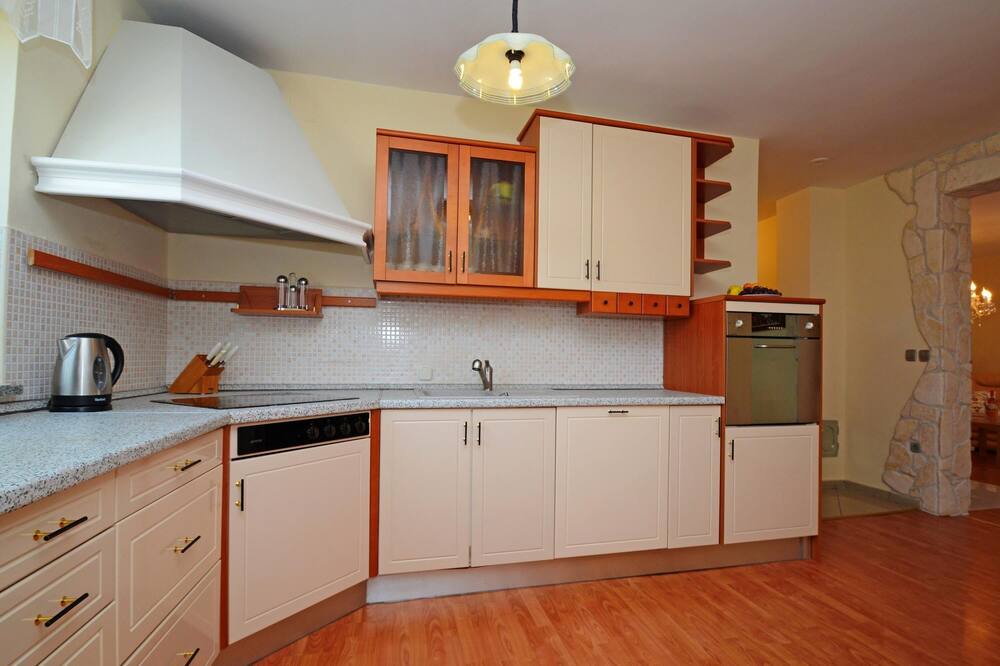 Photo of Kitchen in Ripenda Verbanci