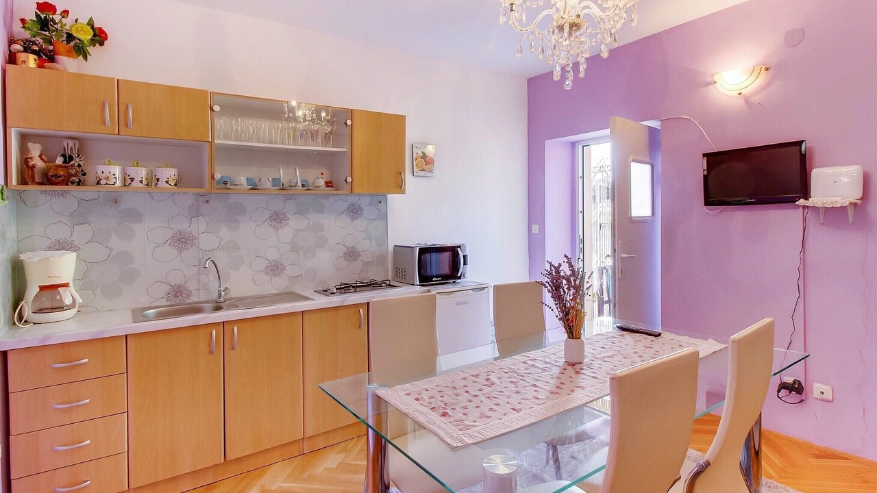 Photo of Kitchen in Cove Murtar