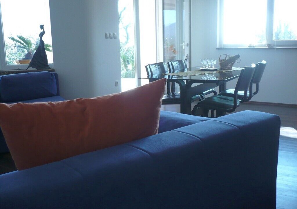 Photo of Livingroom in Opric