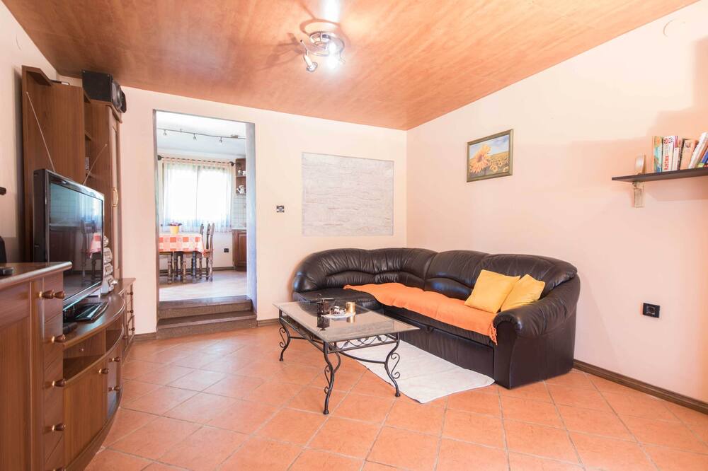 Photo of Bedroom in Brgod