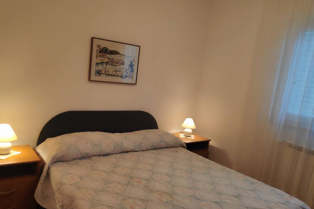 Photo of Bedroom in Okrug Gornji