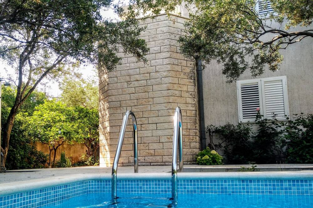 Photo of Outdoor in Okrug Gornji