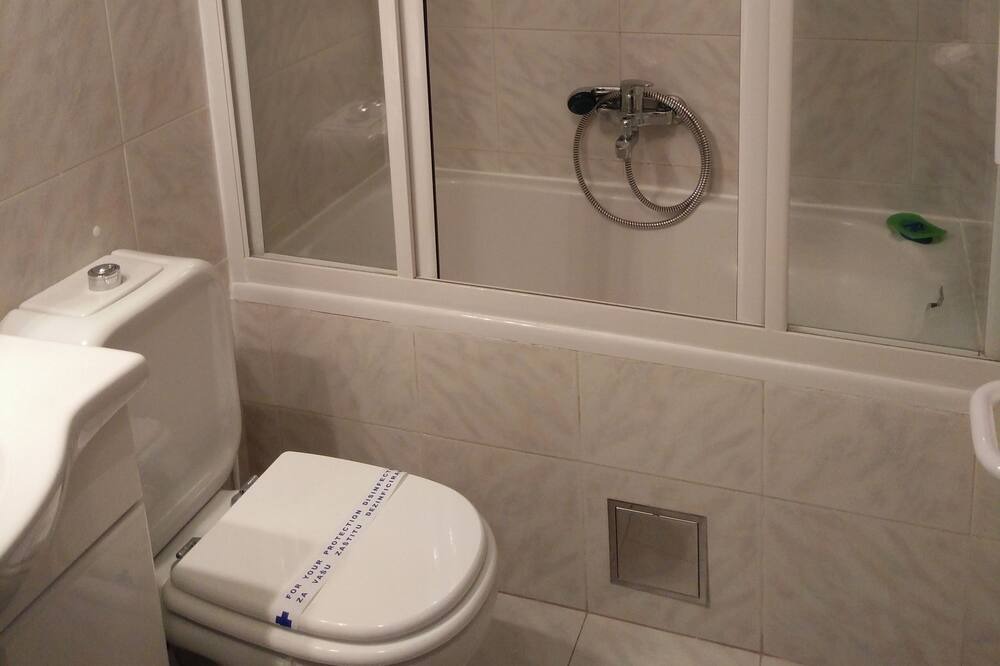 Photo of Bathroom in Okrug Gornji