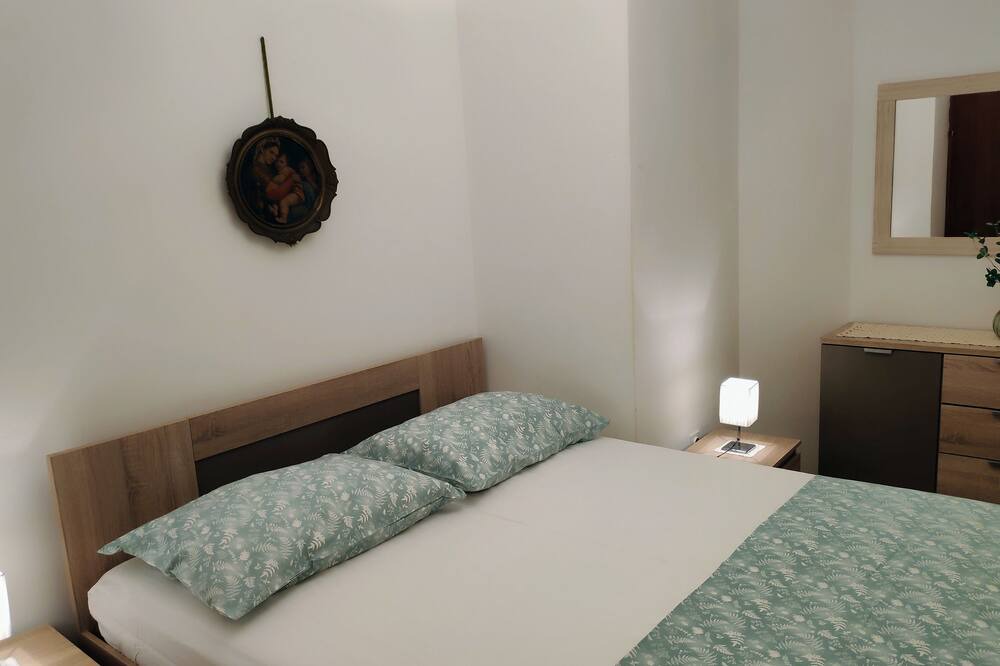 Photo of Bedroom in Okrug Gornji