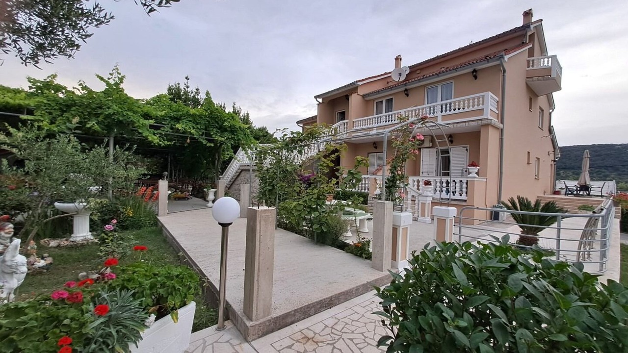 Photo of Outdoor in Supetarska Draga