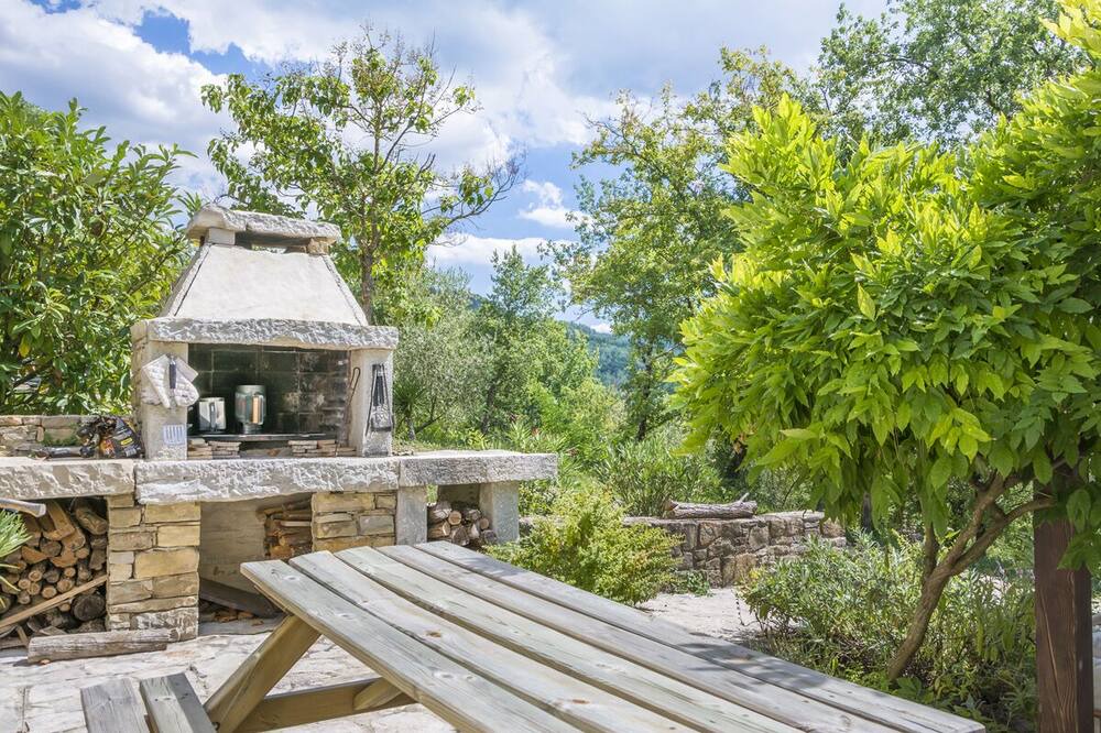 Photo of Patio Balcony in Sveti Bartol