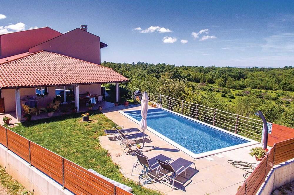 Photo of Outdoor in Pinezici