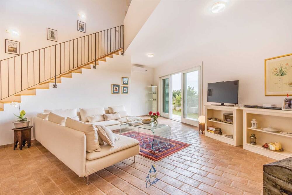 Photo of Livingroom in Pinezici