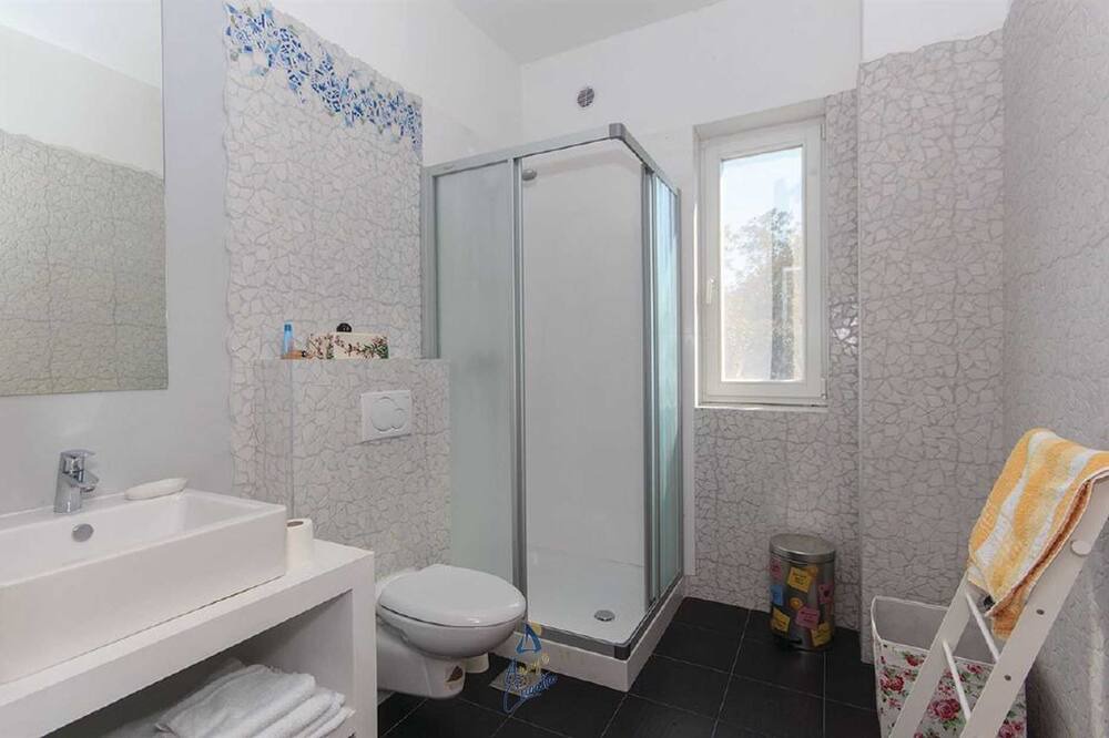 Photo of Bathroom in Pinezici