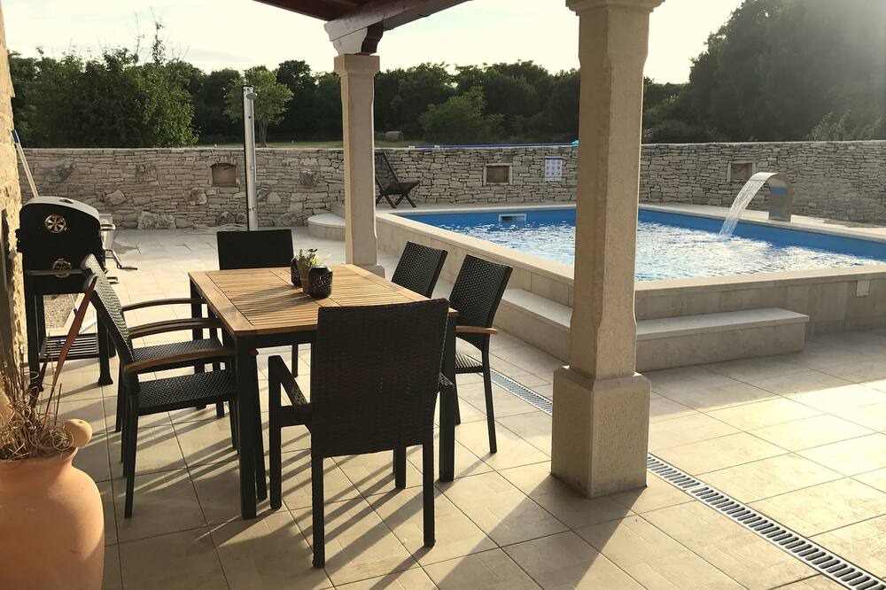 Photo of Patio Balcony in Filipana