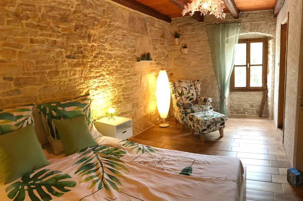 Photo of Bedroom in Filipana