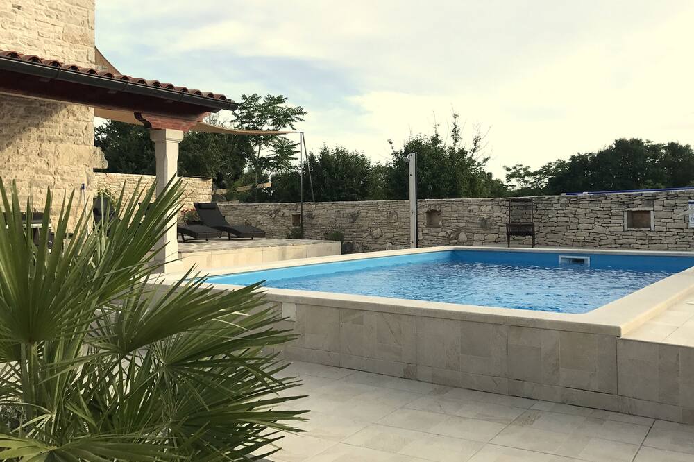Photo of Outdoor in Filipana