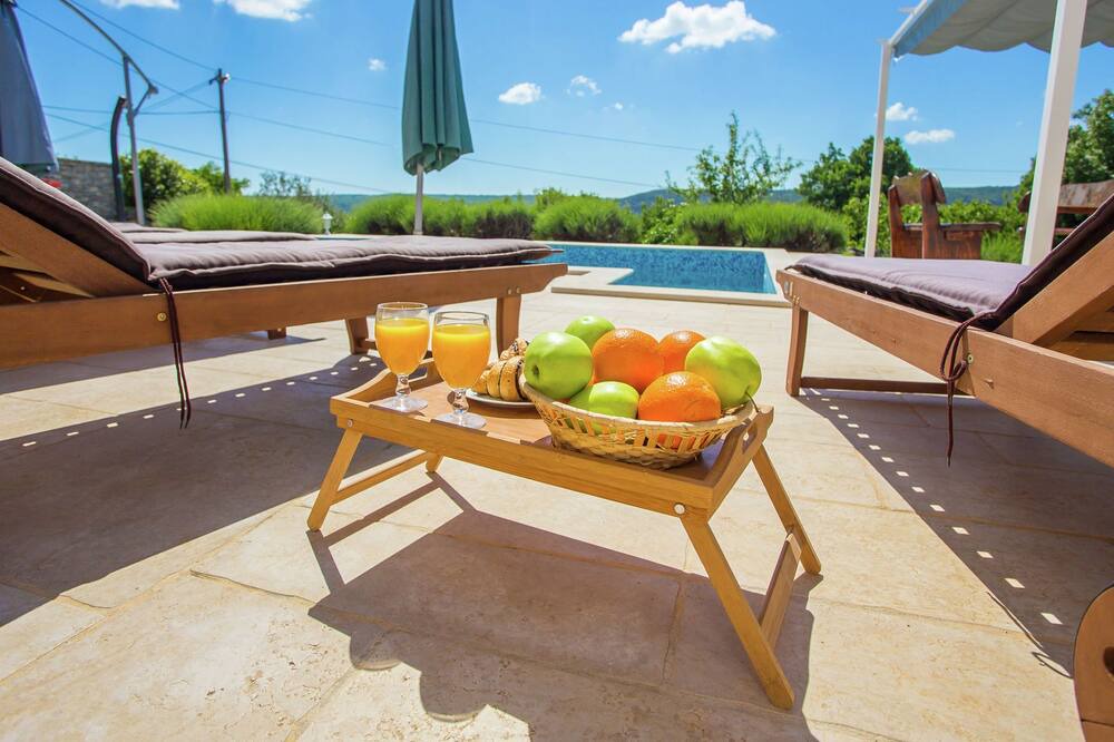 Photo of Outdoor in Rasa