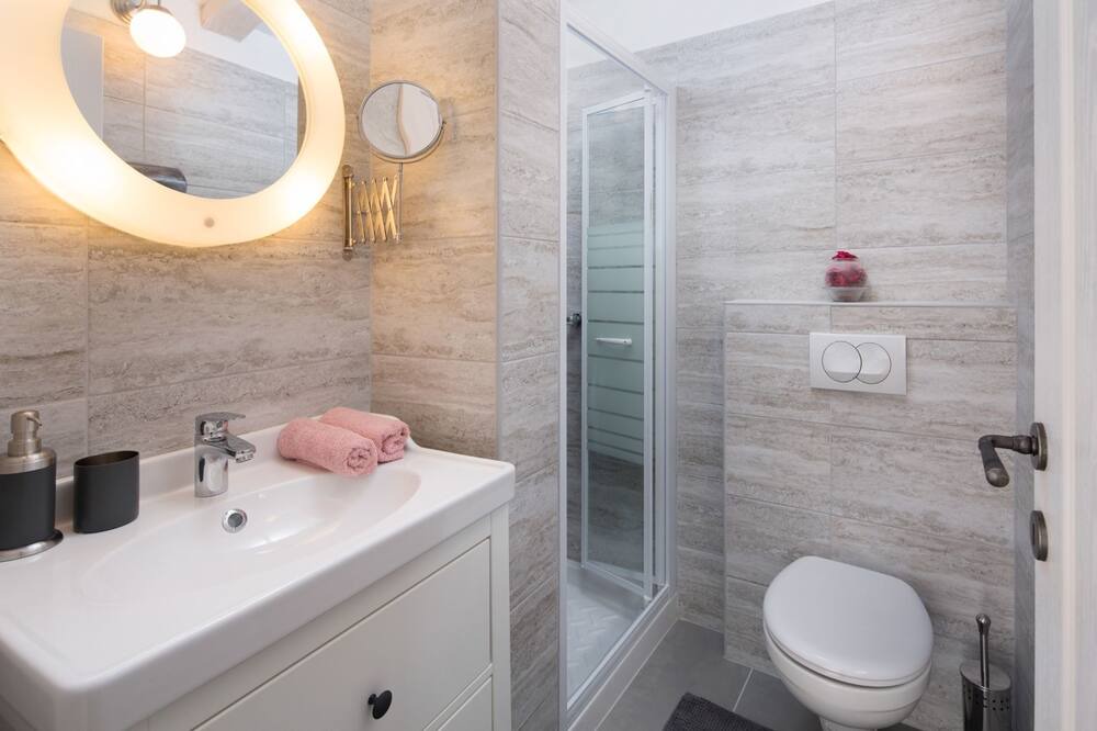Photo of Bathroom in Rasa