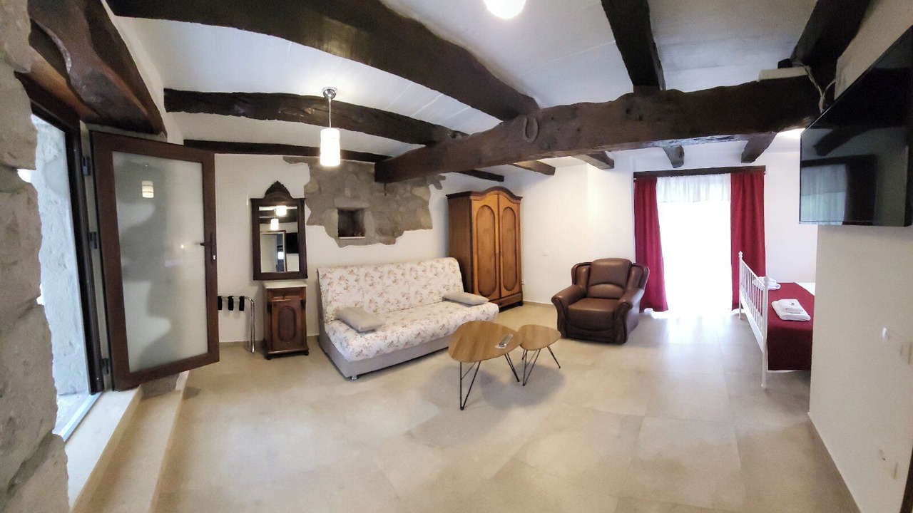 Photo of Bedroom in Grabri