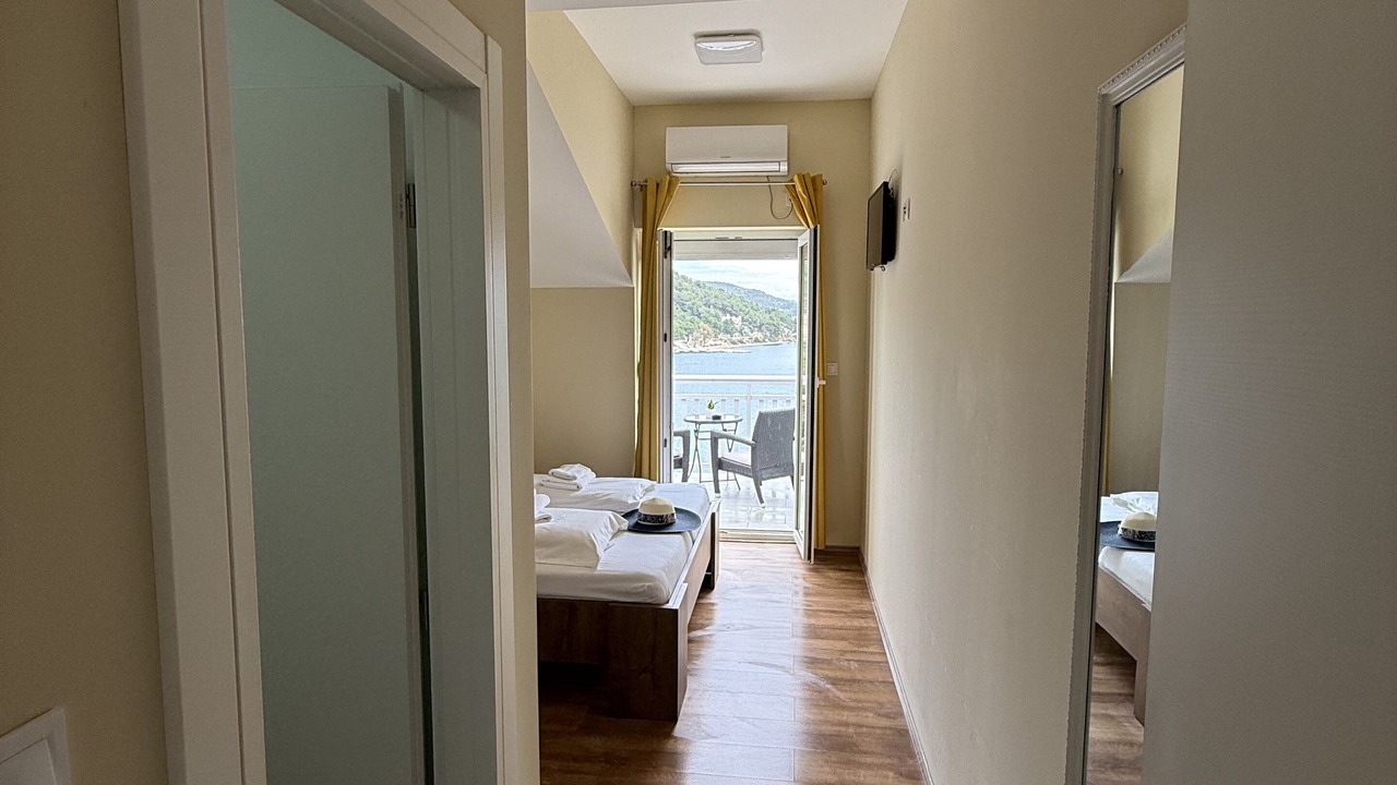 Photo of Bedroom in Marina