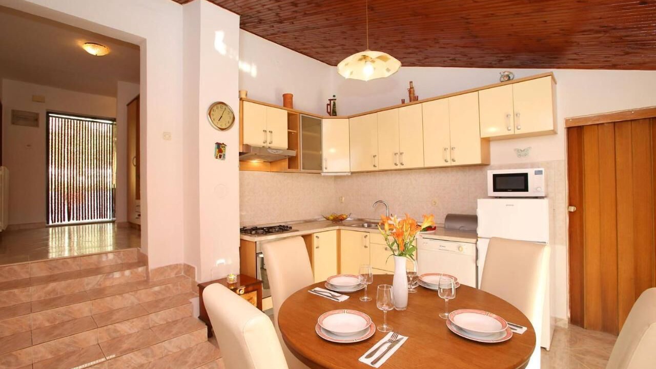 Photo of Kitchen in Ripenda Verbanci