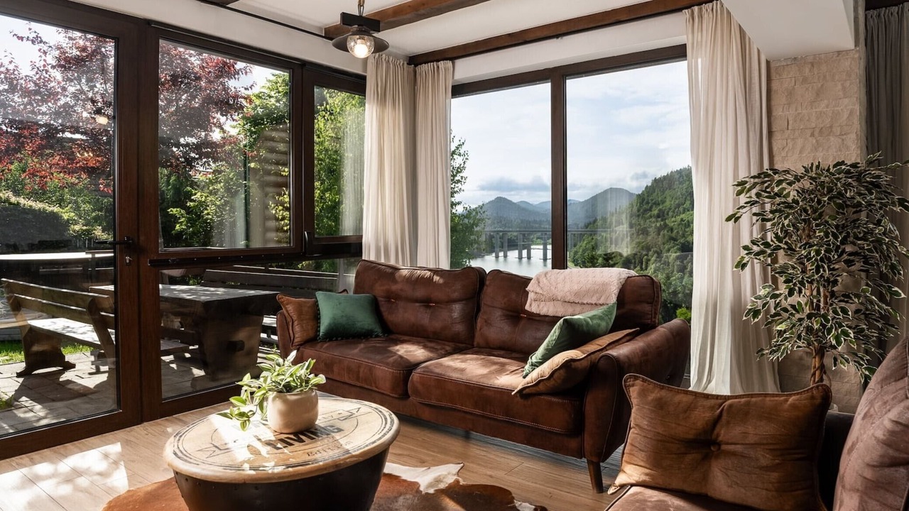 Photo of Livingroom in Fuzine