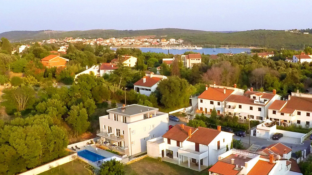 Photo of Outdoor in Banjole