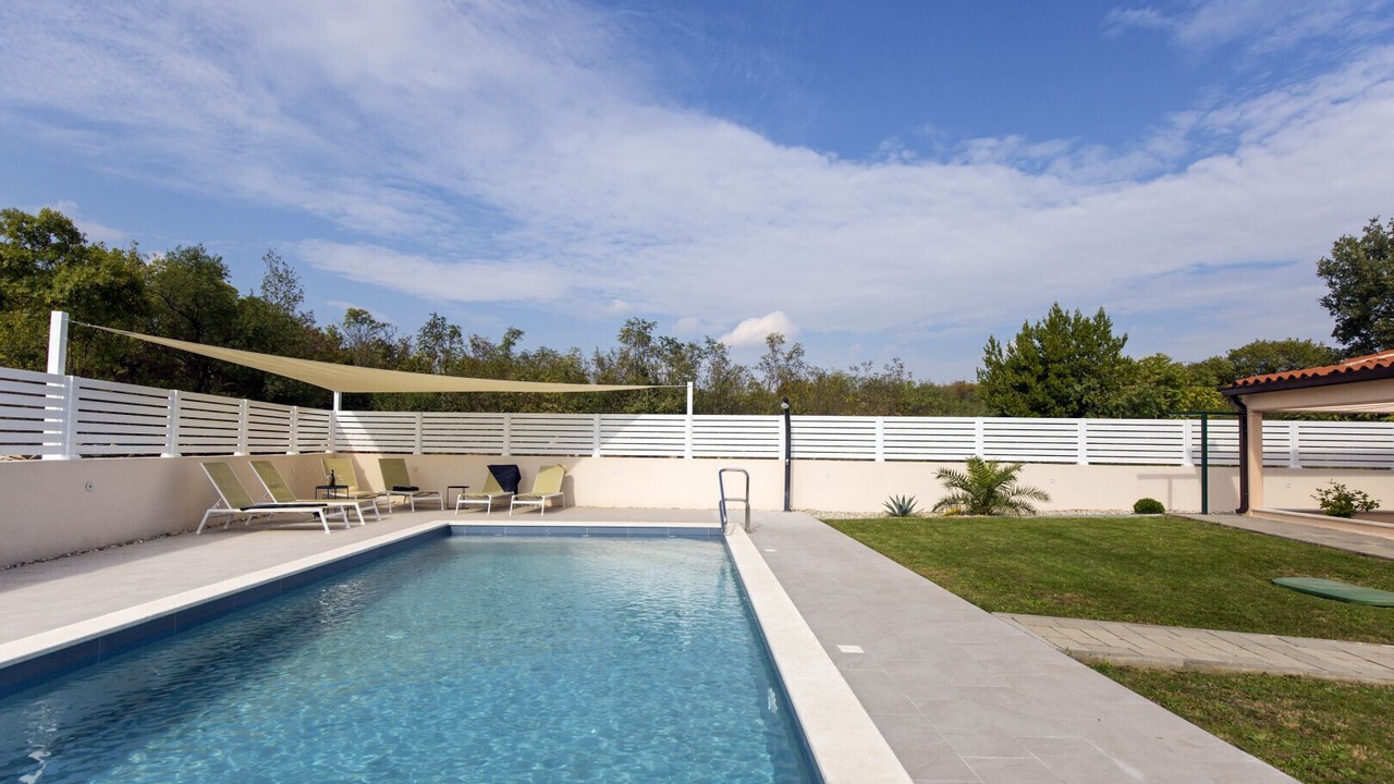 Photo of Outdoor in Presika