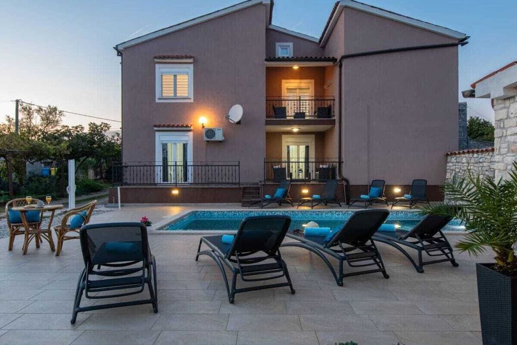 Photo of Outdoor in Belavici