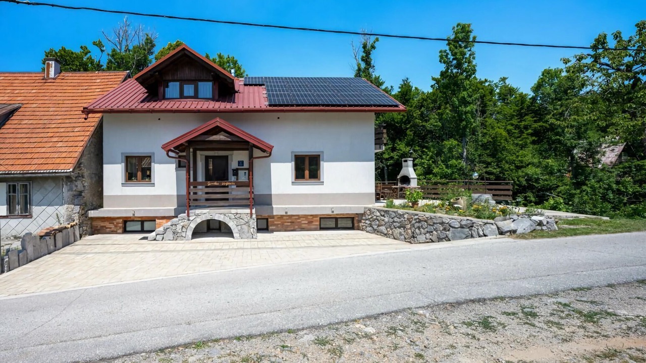 Photo of Outdoor in Fuzine