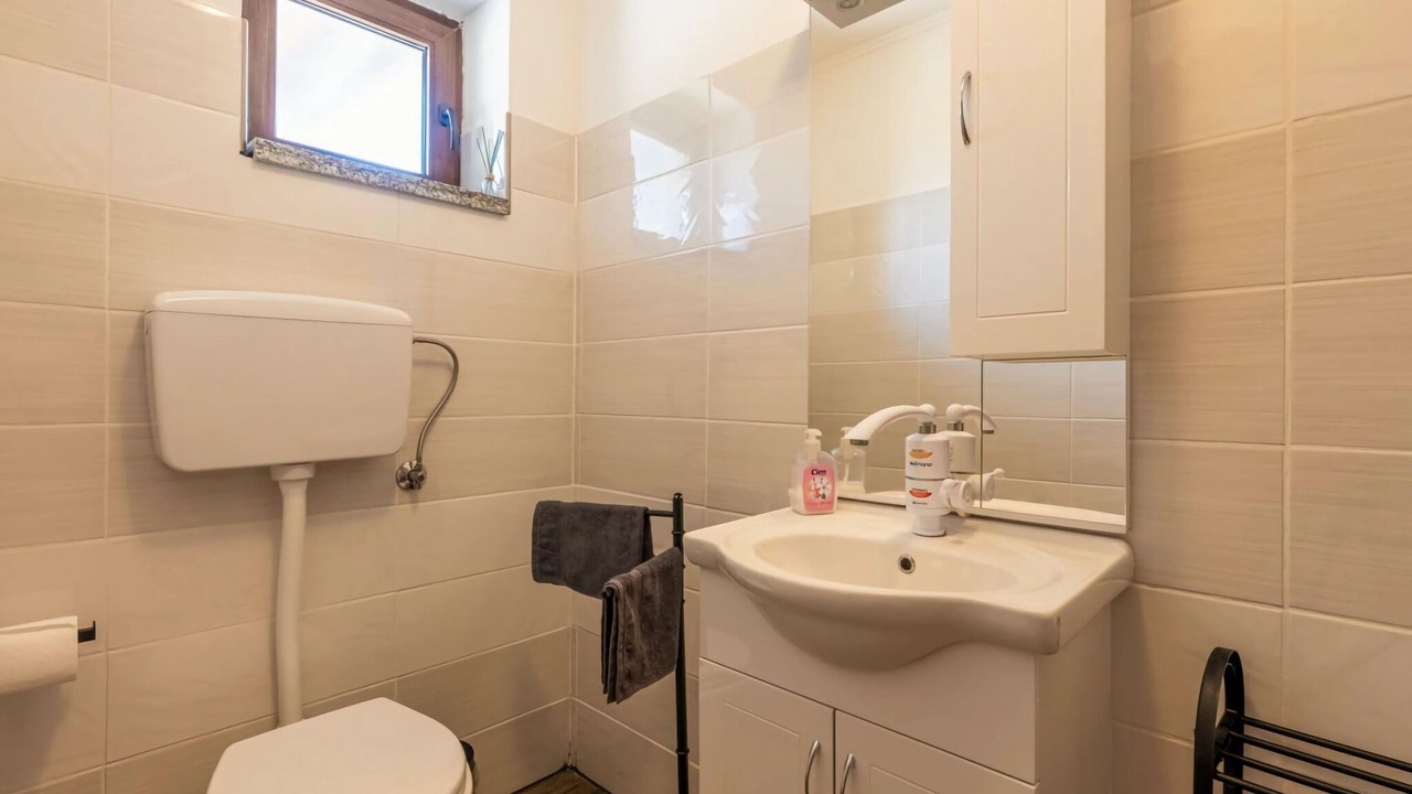 Photo of Bathroom in Fuzine