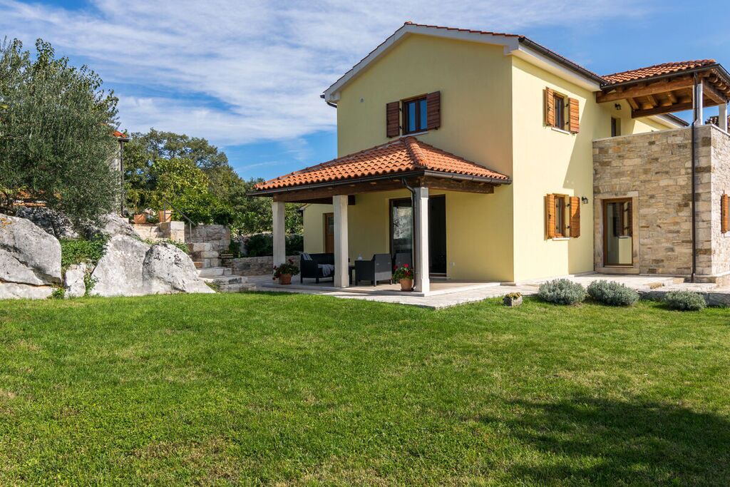 Photo of Outdoor in Makovci