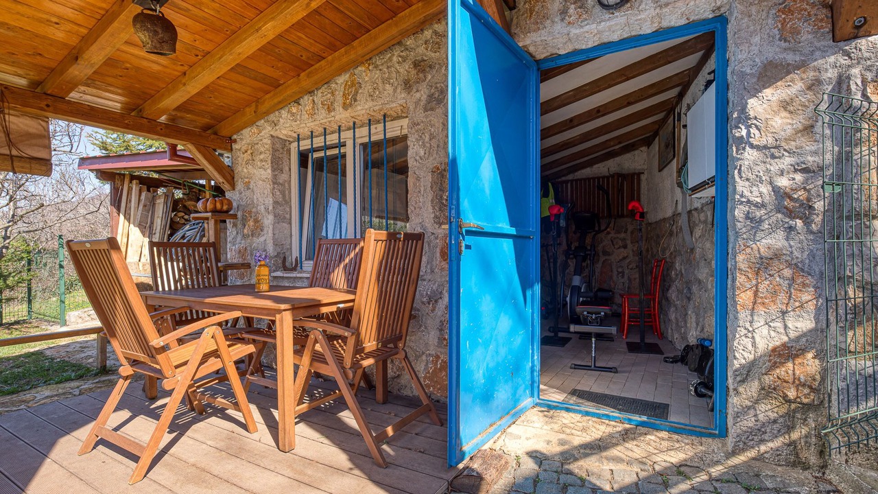 Photo of Patio Balcony in Bakarac