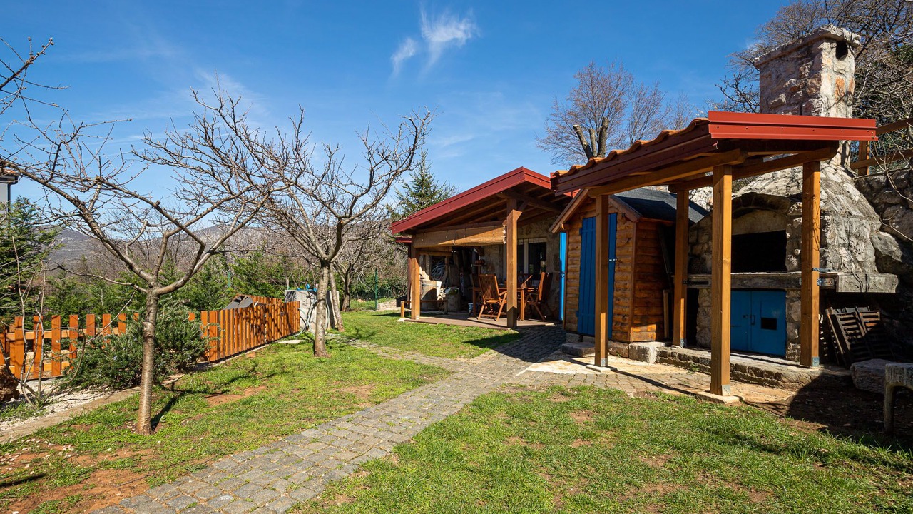 Photo of Outdoor in Bakarac