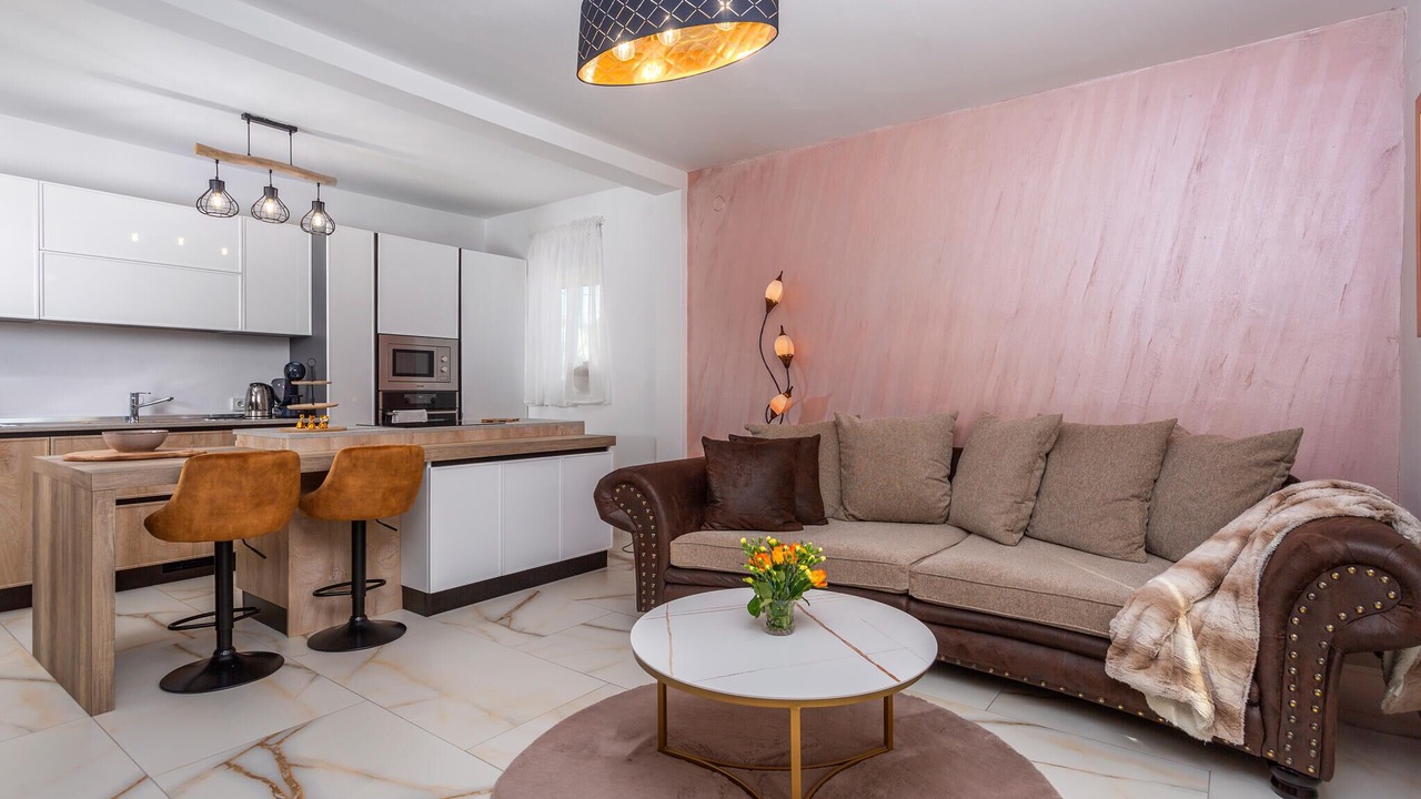 Photo of Livingroom in Smrika