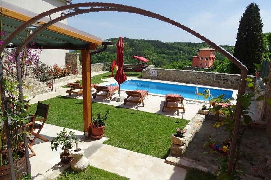 Photo of Outdoor in Oprtalj