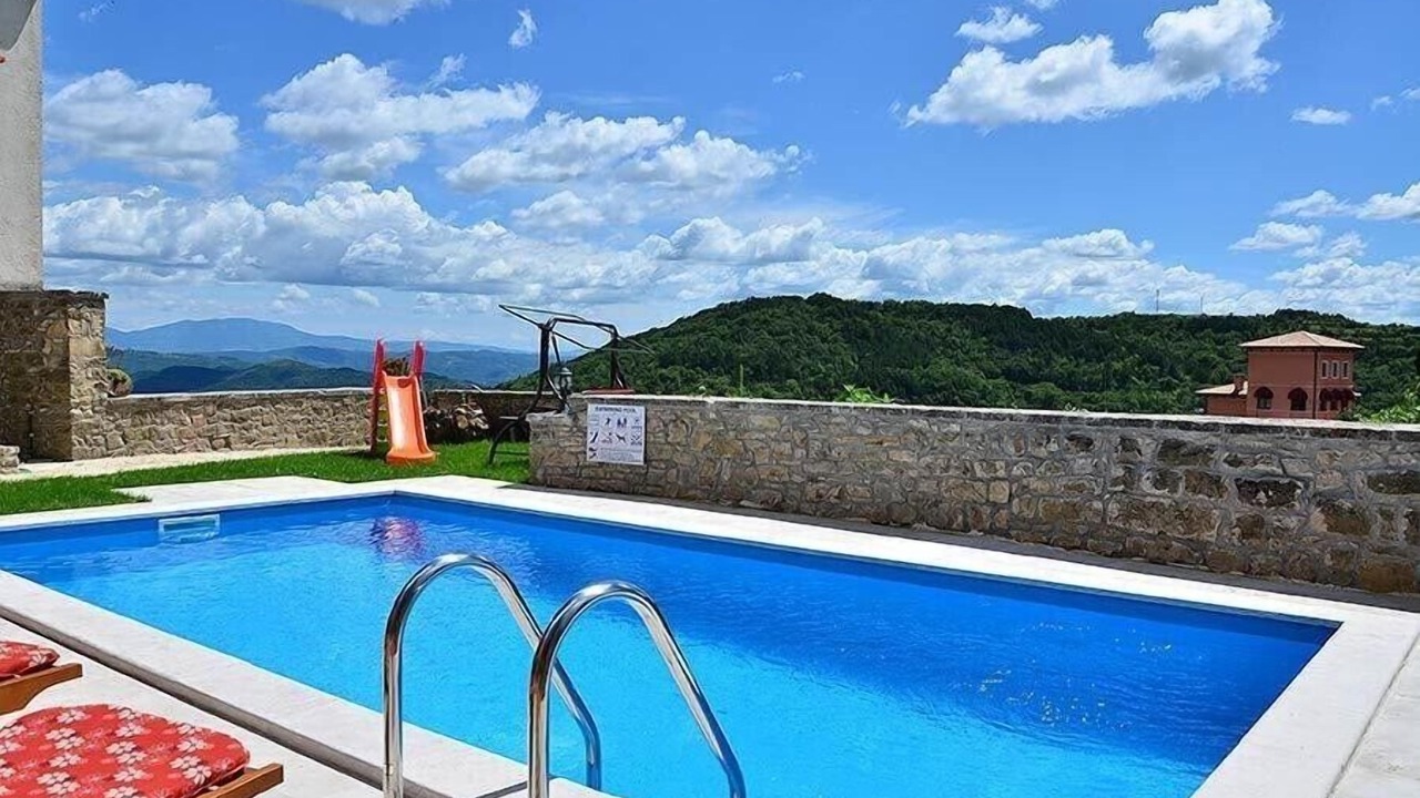 Photo of Outdoor in Oprtalj