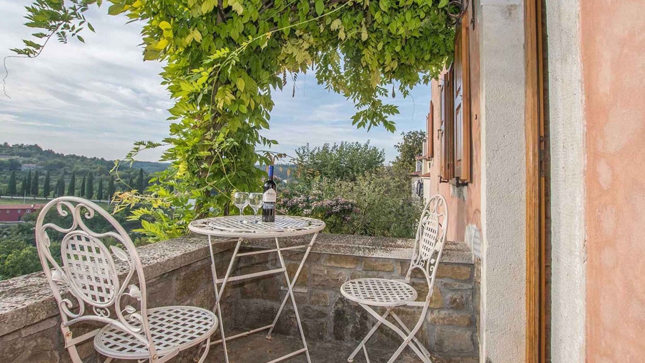 Photo of Outdoor in Oprtalj