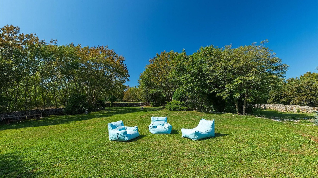 Photo of Outdoor in Makovci