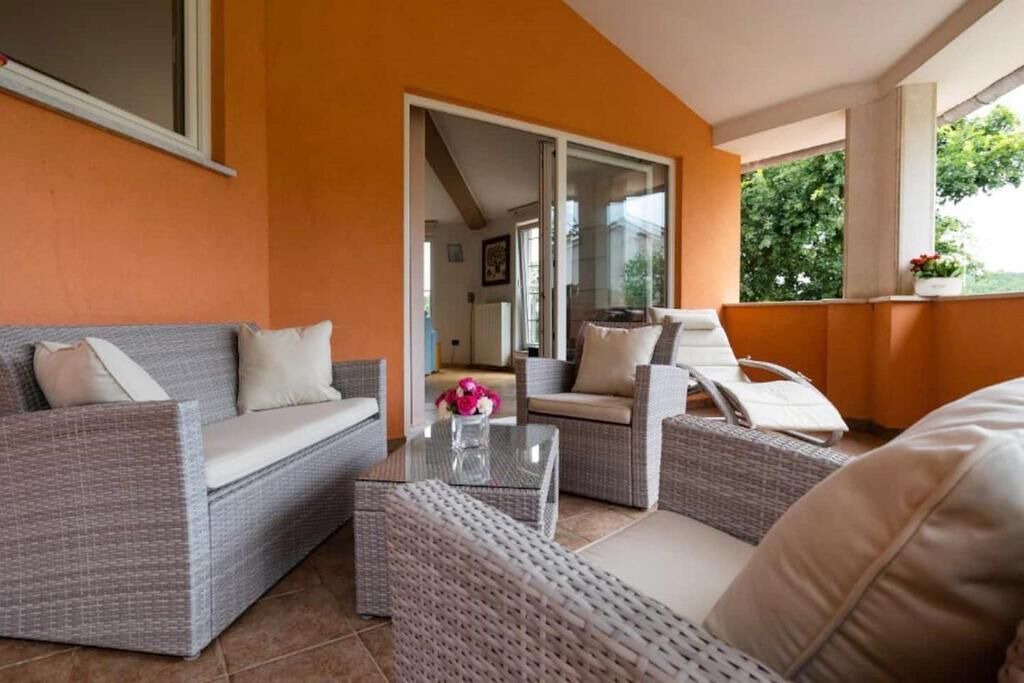 Photo of Patio Balcony in Vinkuran