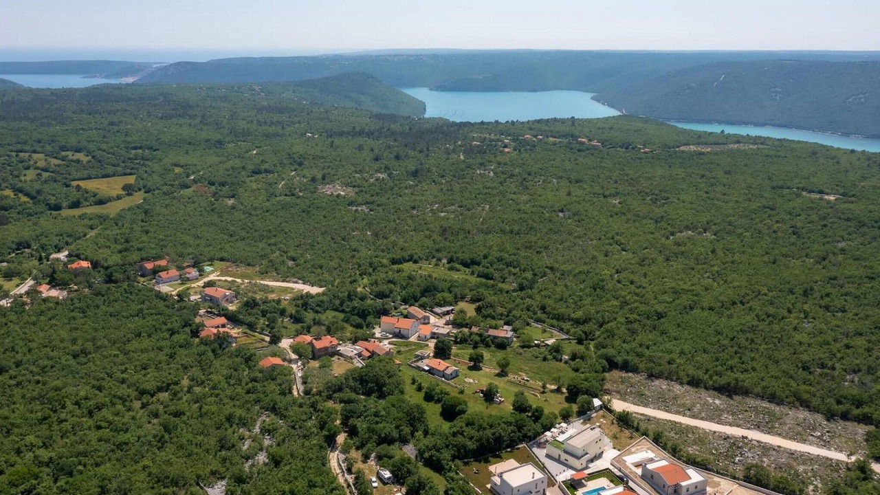 Photo of Outdoor in Brgod