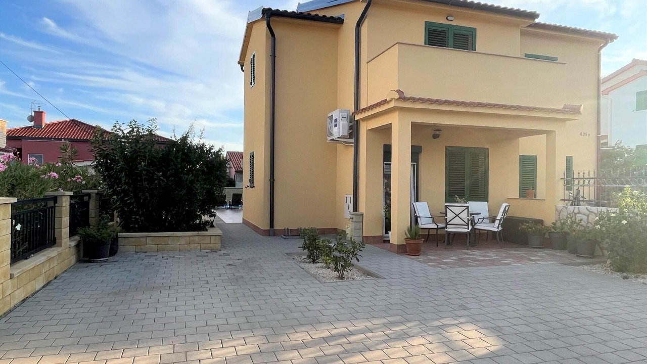 Photo of Outdoor in Barbat na Rabu