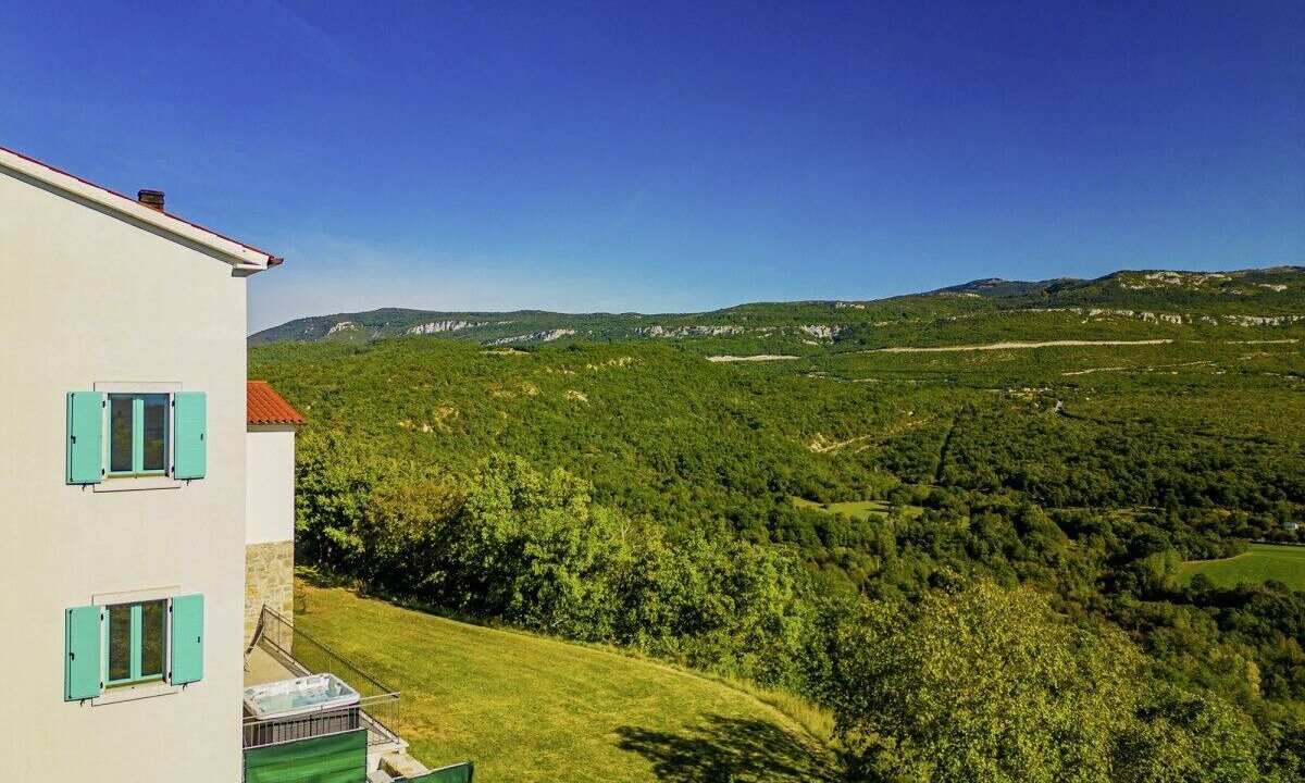 Photo of Outdoor in Boljun