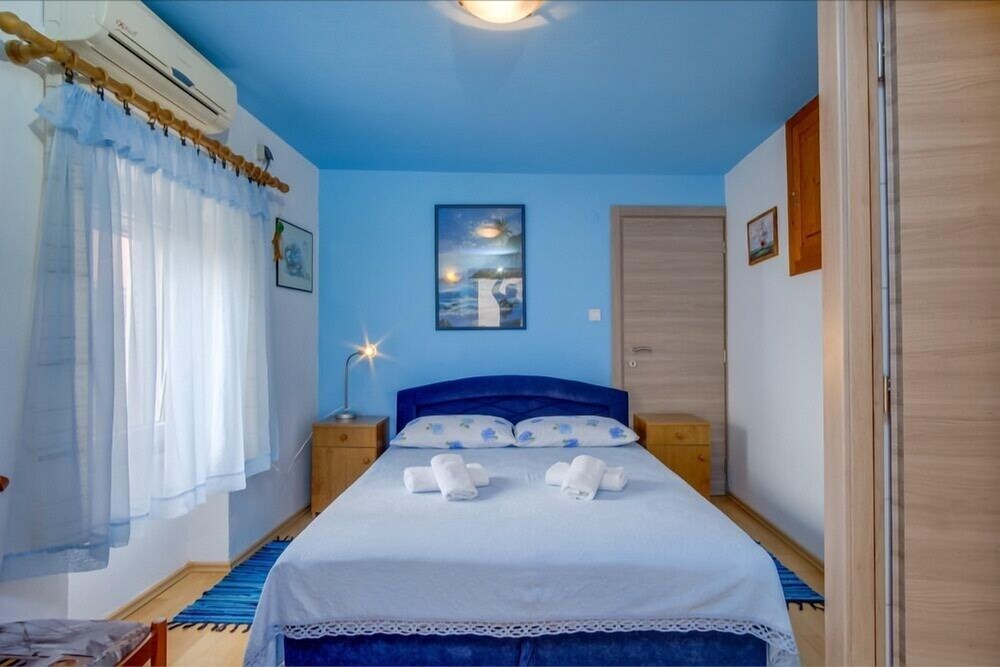 Photo of Bedroom in Cove Murtar
