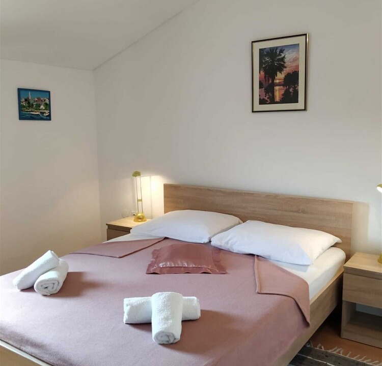 Photo of Bedroom in Cove Murtar