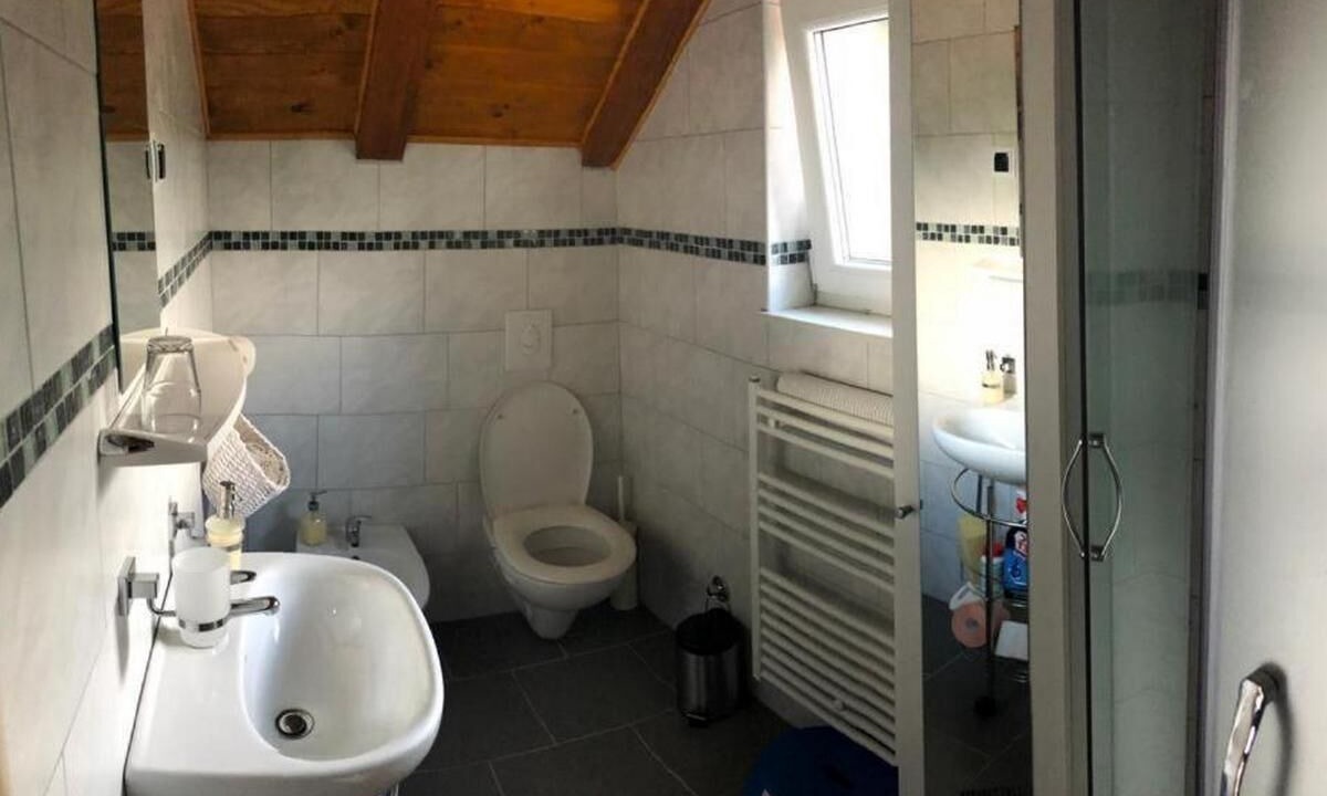 Photo of Bathroom in Fuzine