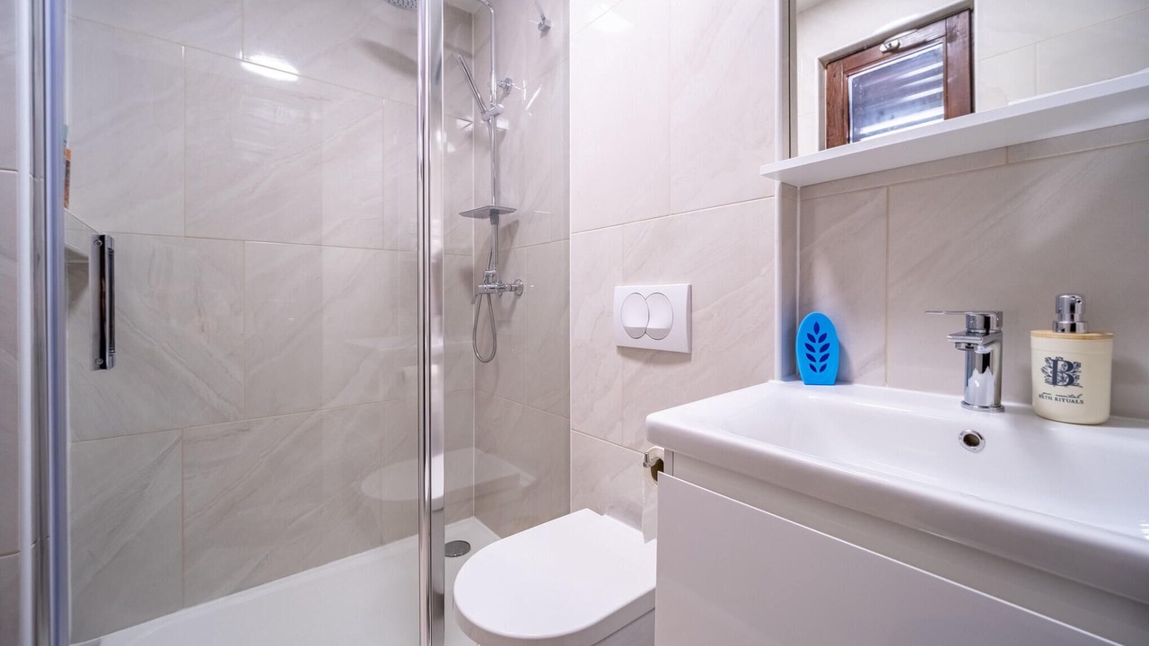 Photo of Bathroom in Netretic